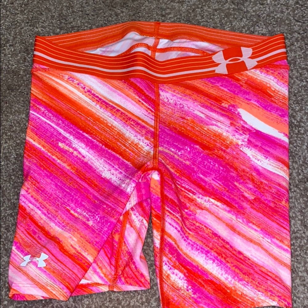 Women’s under armour biker shorts